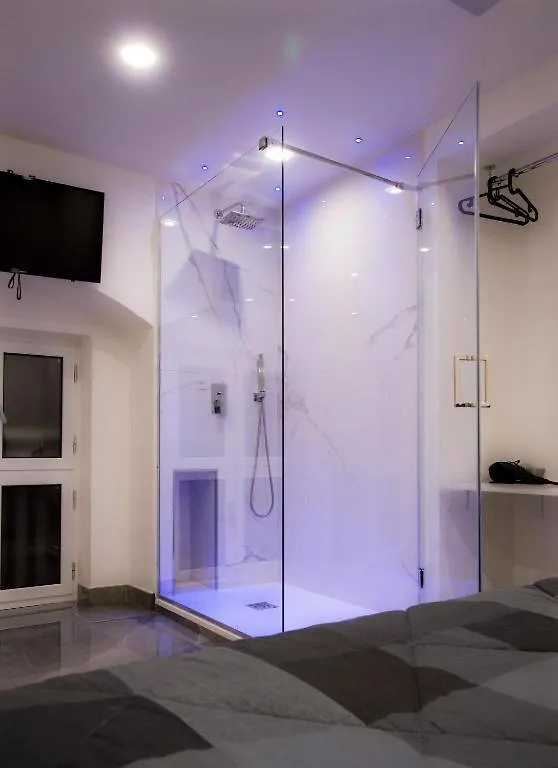 Suite Napoli Sotterranea Con Jacuzzi Pensionat Neapel